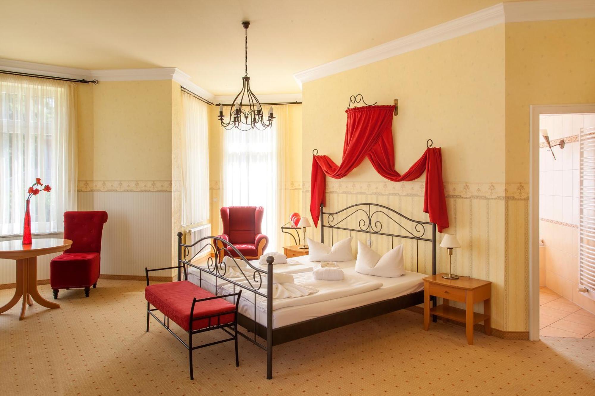 הרינגסדורף Ostseehotel Villen Im Park - Ein Rovell Hotel מראה חיצוני תמונה